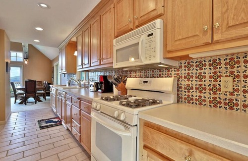 Ludlow House | Spacious and Private Home With Stunning Views of Okemo Mountain