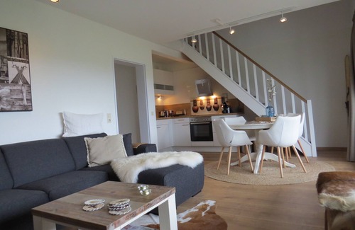 Schwalefeld Apartment | Spacious apartment with fab views