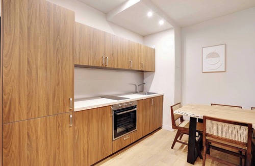 Gare Apartment | Spacious Apartment - 2BR/10P - Place d'Italie