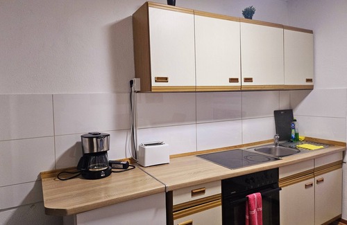 Schonnebeck Apartment | Spacious apartment for 4 people directly opposite the Zeche Zollverein.
