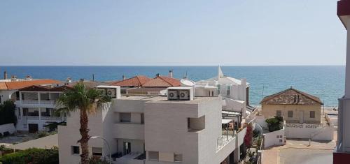 Tavernes de la Valldigna Apartment | Spacious apartment in Tavernes de la Valldigna with sea view