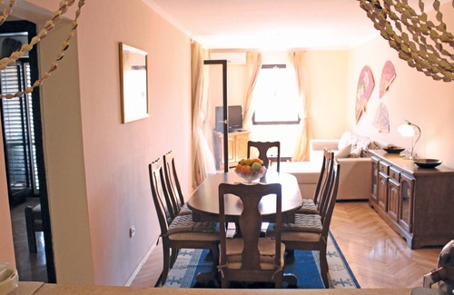 Velji Vinogradi Apartment | Spacious apartment near the beach