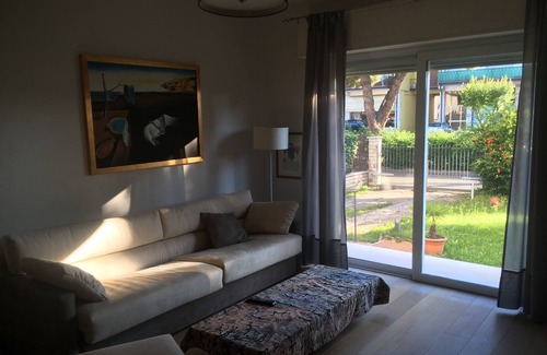 Bedizzole Apartment | Spacious apartment with garden