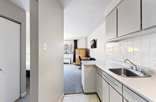 Dorval Apartment | Spacious apartments located close to any stores and restaurants.
