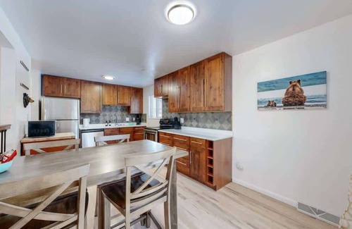 Scenic Heights House | Spacious Arvada Home with King Beds and Office
