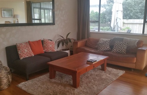Sandringham House | Spacious Auckland House for your January Stay available 5th - 14th January 2020
