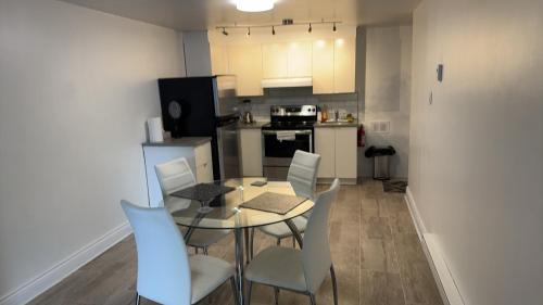 LaSalle Apartment | Spacious basement apartment