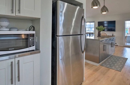 Miller Beach House | Spacious Beach House with Lake Views, Near National Park, Commute to Chicago