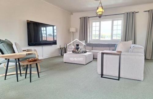 Port Alfred Apartment | Spacious Beachside apartment