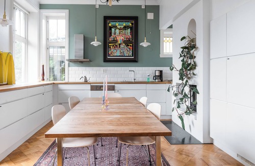 Bergenhus Apartment | Spacious, beautiful apartment with garden and parking- close to city center