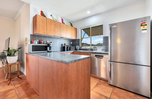 Parap Condo | Spacious+Bright Parap Markets Condo 2BR+2BA (ens)