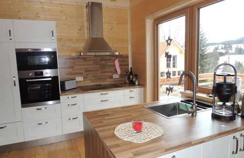 Annaberg im Lammertal House | Spacious chalet directly on the ski slope with a private sauna and relaxation area.