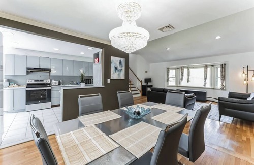 Bethpage House | Spacious, clean-Home in Bethpage