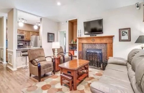 Pottsboro Condo | Spacious Condo located in Tanglewood Resort area at Lake Texoma Top Fishing