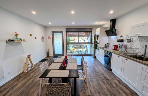 Chambornay-les-Pin Cottage | Spacious cottage with garden and terrace, near nature