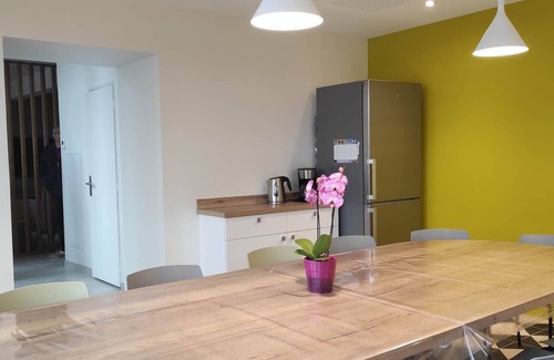 Loye-sur-Arnon Cottage | Spacious Countryside Retreat with Game Room and Accessible Facilities