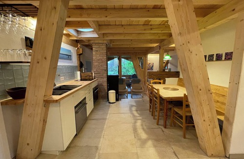 Berg Apartment | Spacious, cozy attic apartment with mountain views on 1.5 floors