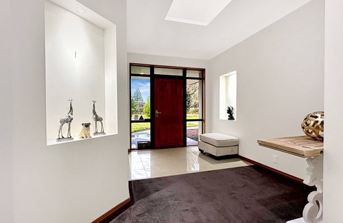 Halswell House | Spacious Escape on Busch Lane