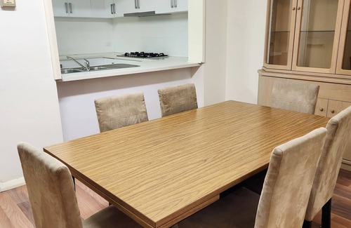 Thomastown House | Spacious Family Home in Thomastown