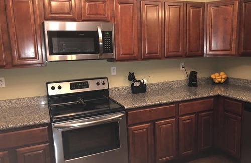 Picayune House | Spacious Family Home in Hancock County