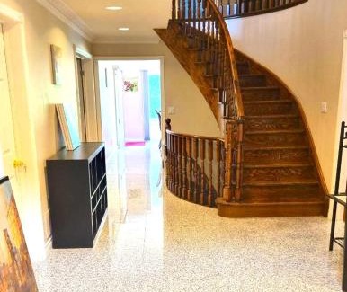 Richmond Hill Apartment | Spacious Family Retreat