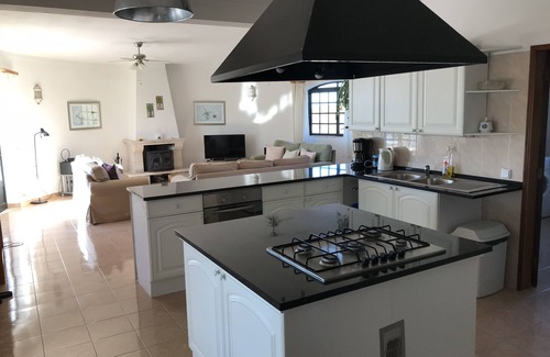 Conceicao Villa | Spacious Family Villa. 3 beds/Private Pool. WiFi , air con ,Panoramic Views