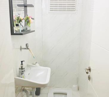 Merkezefendi Apartment | Spacious Flat-No Air Condition but has ceiling fans and central Heating