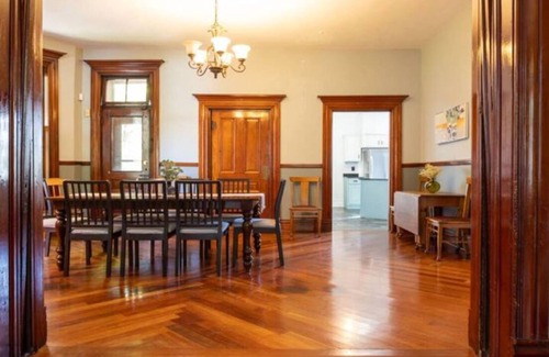 Shaw House | Spacious + Historic 3-story Home Private Driveway Sleeps 16 Convenient Location!