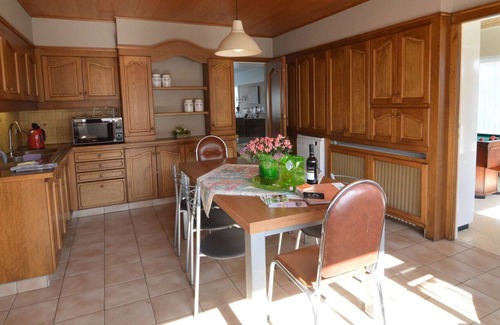 Ruiselede House | Spacious holiday home in Ruiselede with a garden