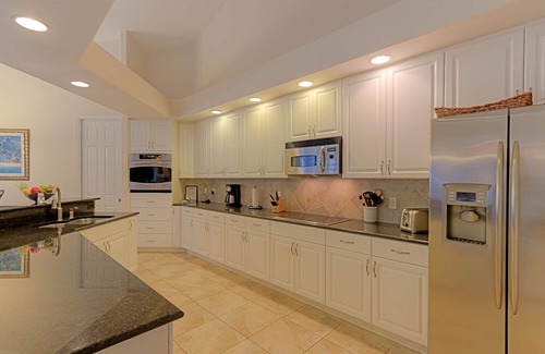 Yacht Club Villa | Spacious holiday villa in Yachtclub Area,
