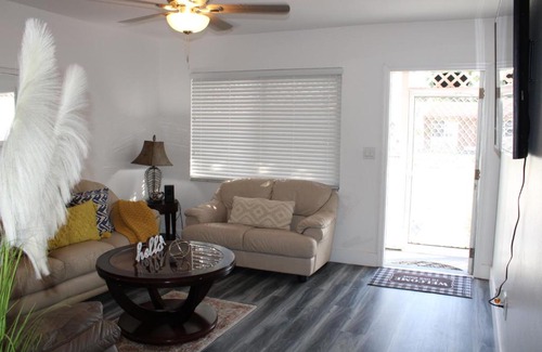 West Park Apartment | Spacious home by hard rock stadium and Casino