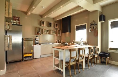 Municipality of Beemster House | Spacious Home in Middenbeemster, cleaning included