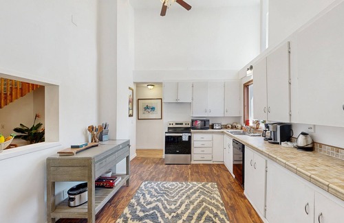 Coos Bay House | Spacious home near Bandon Dunes Resort, Sand Dunes, & Charleston- groups welcome