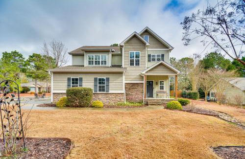 Pinehurst House | Spacious Home with Fireplace - Near Pinehurst Golf!