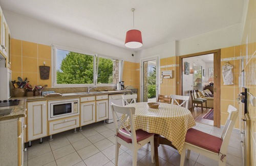 Trevou-Treguignec House | Spacious house for 7 adults and 1 child - sea view