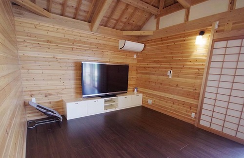 Miyara House | Spacious house with jacuzzi, 3 minutes walk to Miyara Kaigan