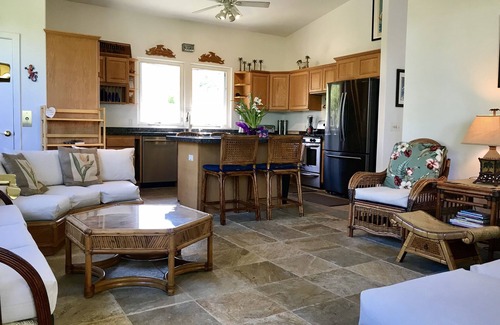 Honaunau-Napoopoo House | Spacious Kealakekua Bay Home with 4-bedroom bay home: Enjoy Quiet rejuvenation