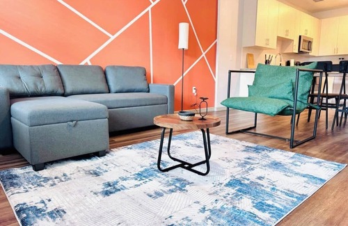 Kissimmee Apartment | Spacious King Bed, Pet-Friendly, 15 Min from Parks
