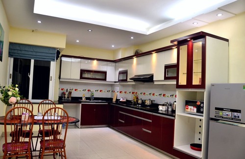 Hoan Kiem House | Spacious King bed room, private bath near Hanoi Opera House