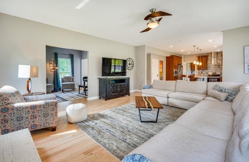 Lewis Center House | Spacious Lewis Center Home with Yard and Gas Grill!