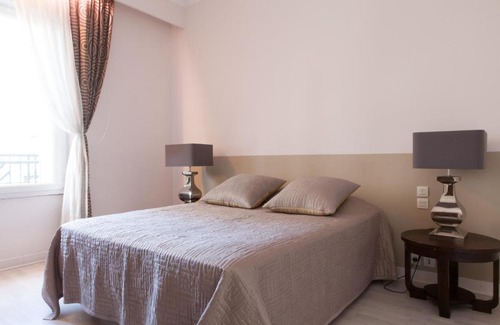 Cannes City Centre Apartment | SPACIOUS LUXURY APARTMENT 160m2