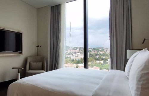 Uskudar Apartment | Spacious Luxury Residence