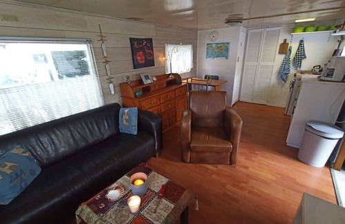Oude Niedorp House | Spacious mobile home in the heart of Holland