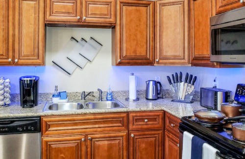 Redlick Apartment | Spacious & Modern 2 Bedroom