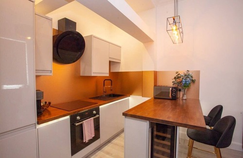 North West Apartment | Spacious Modern Apartment in Glasgow West End