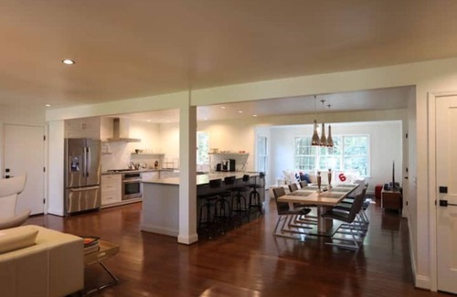 Middleburg House | Spacious Modern Home on Middleburg Horse Farm