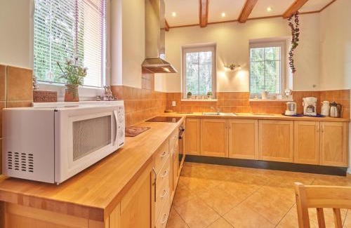 Lampertice House | Spacious Mountain Retreat