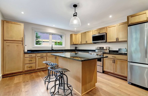 East Dorset House | Spacious New 1BR:Dorset,Equestrian,Ski & Outlets