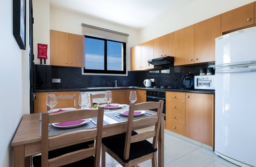 Larnaca Apartment | Spacious, newly furnished two bedroom apartment, 200 meters from the beach.