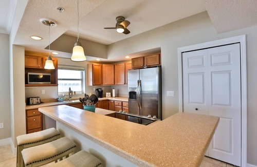Horton Shores Condo | Spacious Oceanfront, Corner, Condo, Walking Distance to Flagler, Hot Tub